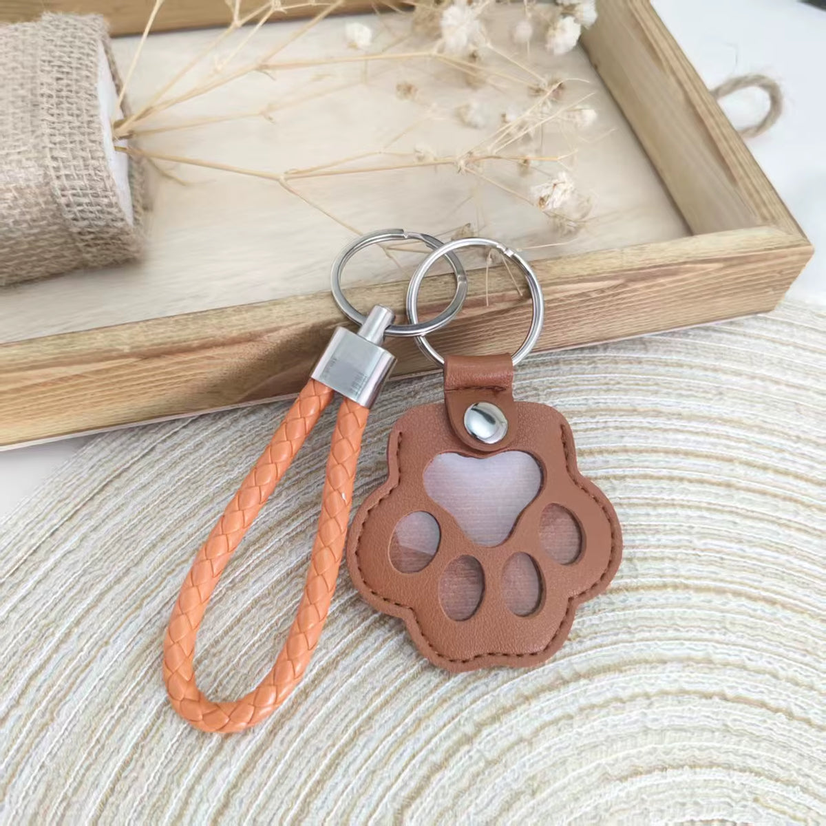 PU Leather Pet Hair Storage Bag Multi-Functional Portable Keychain Pet Memorial Keychain Keepsake Hair Storage for Pet Lovers